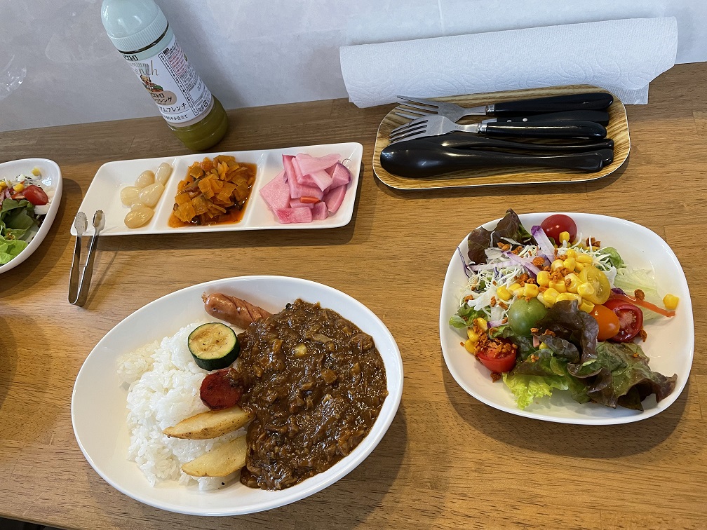 カレーライスをごちそうしていただきました。